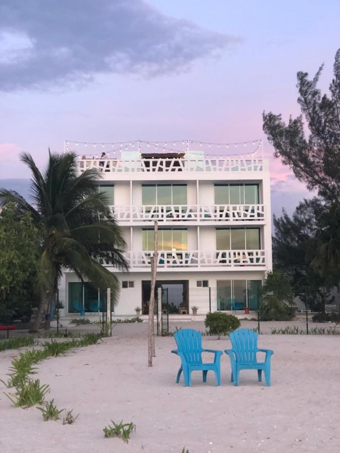 Playa 55 Beach Escape - Adults Only Guesthouse Селестун Экстерьер фото