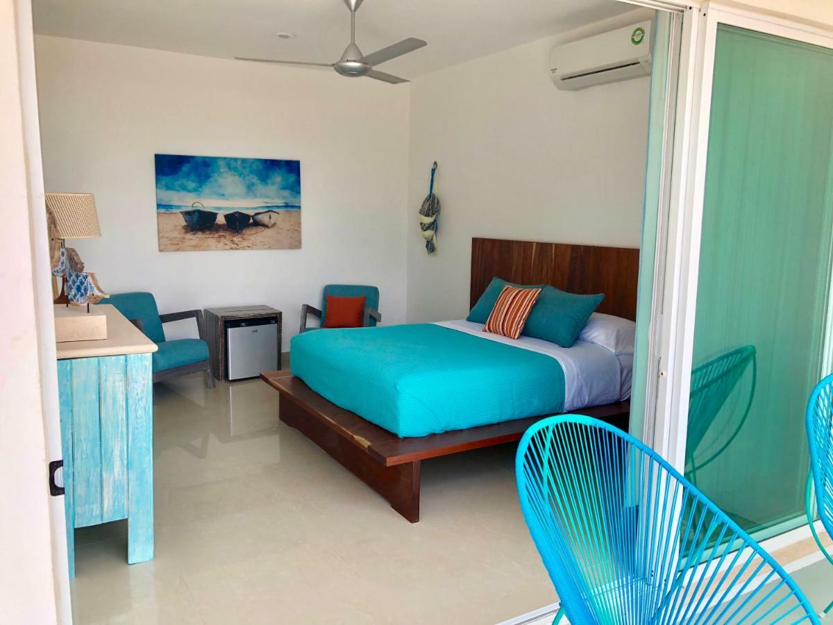 Playa 55 Beach Escape - Adults Only Guesthouse Селестун Экстерьер фото