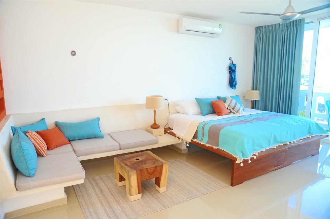 Playa 55 Beach Escape - Adults Only Guesthouse Селестун Экстерьер фото